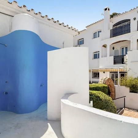 Holiday home Casa Lena Town House With Pool